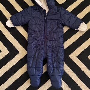 Baby Boy / Girl Navy Warm Snow Suit Size 6-12 months